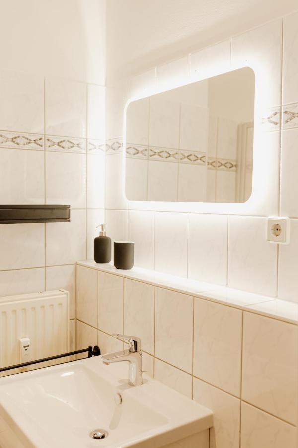 Design Apartment Stadtfeld-Ost Mit Netflix & 2 Schlafzimmern 马格德堡 外观 照片
